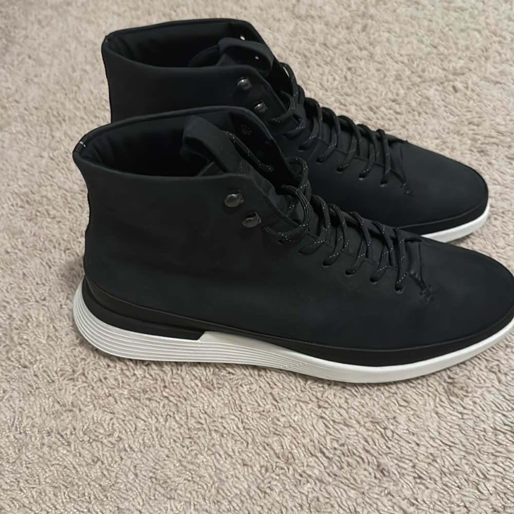 Wolf and Shepard Crossover Hike Boots Black-11